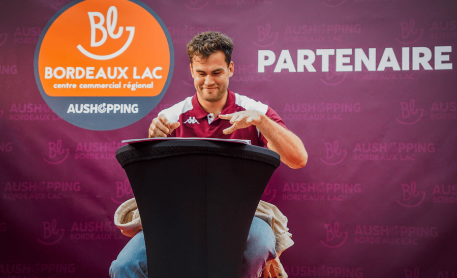 UBB club rugby partenaire majeur Aushopping Bordeaux Lac engagement région bordelaise acteur local